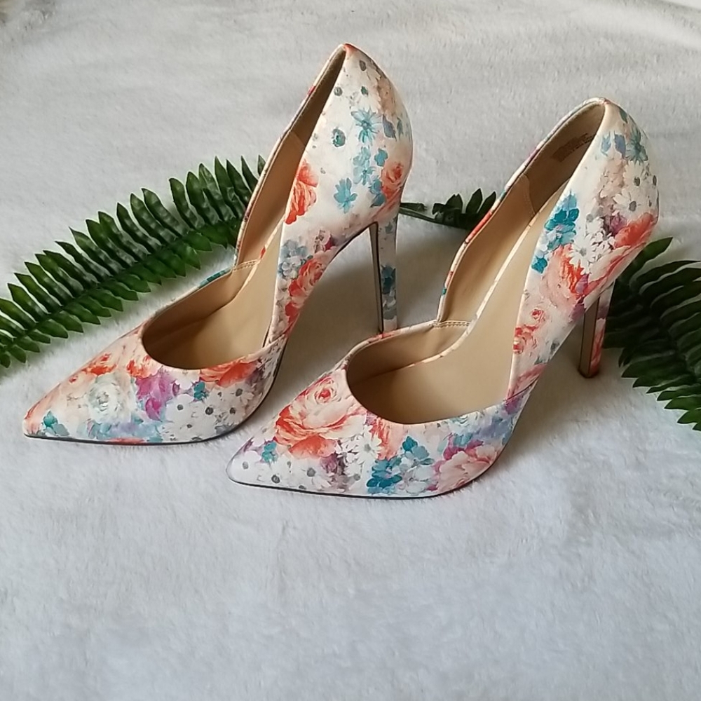 JustFab Stiletto Floral Pumps
